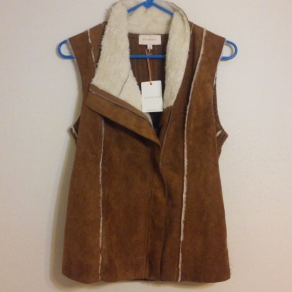 Skies Are Blue | XS Brown Vest NWOT